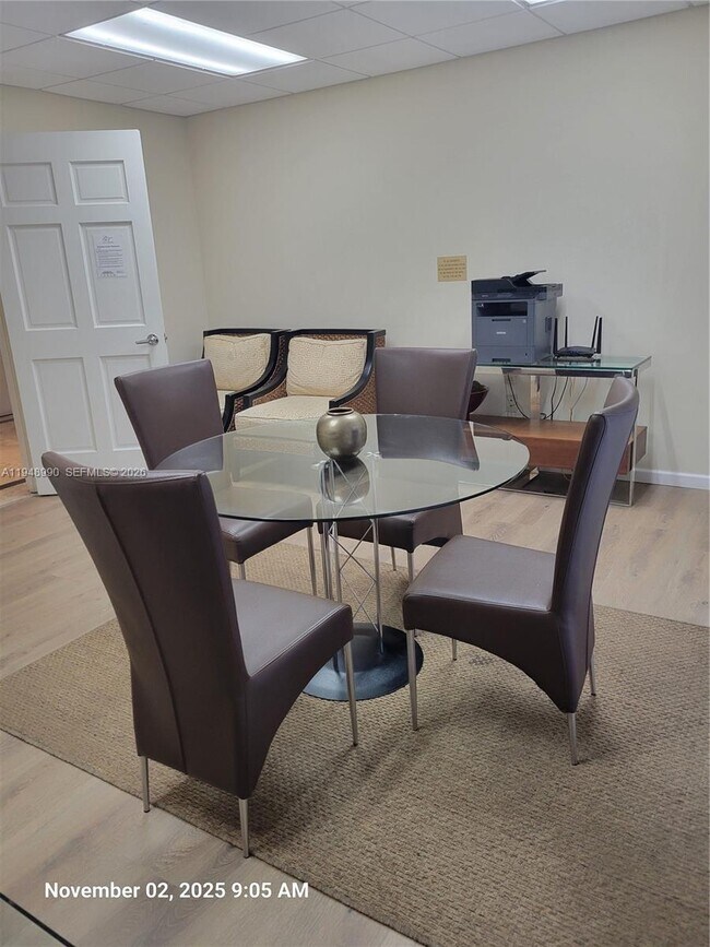 Building Photo - 2351 Douglas Rd