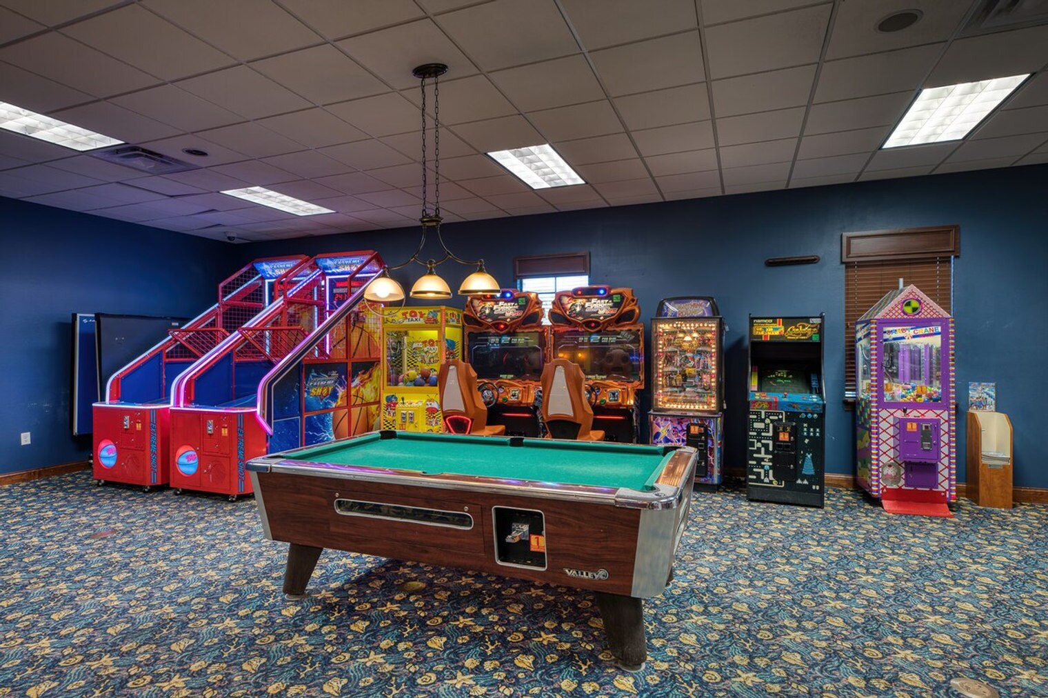 Building Photo - 8938 Cuban Palm Rd