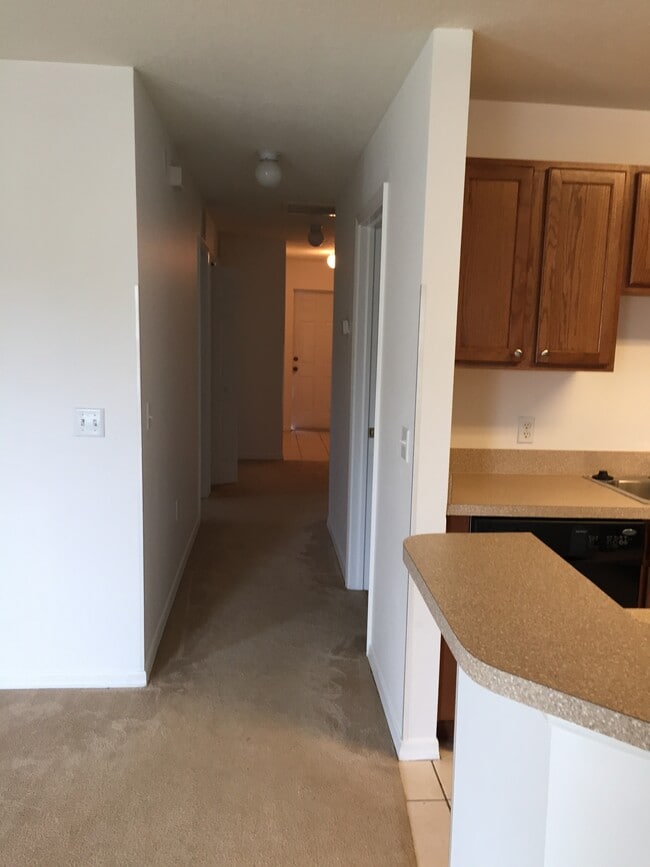 Building Photo - 436 Red Hawk Loop