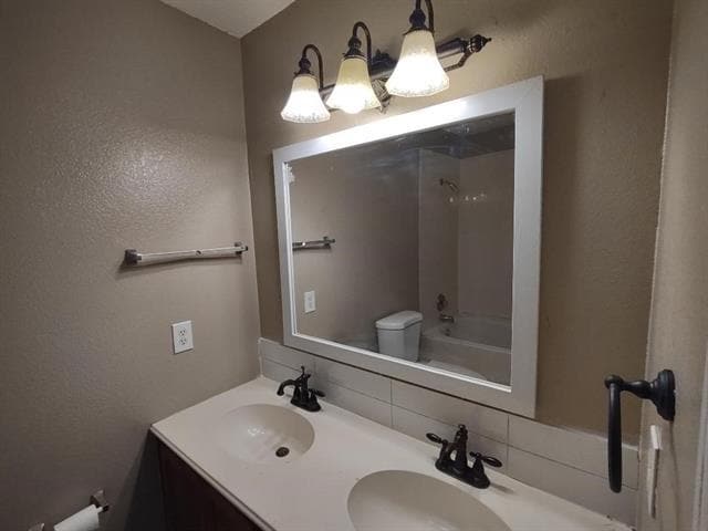 Building Photo - 1613 Wavecrest Dr