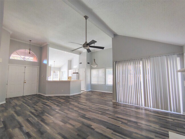 Building Photo - 4403 Waterfall Way