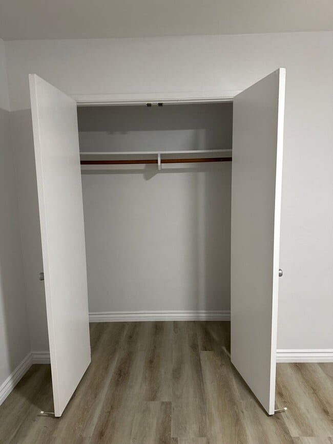 Building Photo - 4061 Ohio St