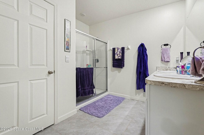 Building Photo - 543 Old Country SE Rd