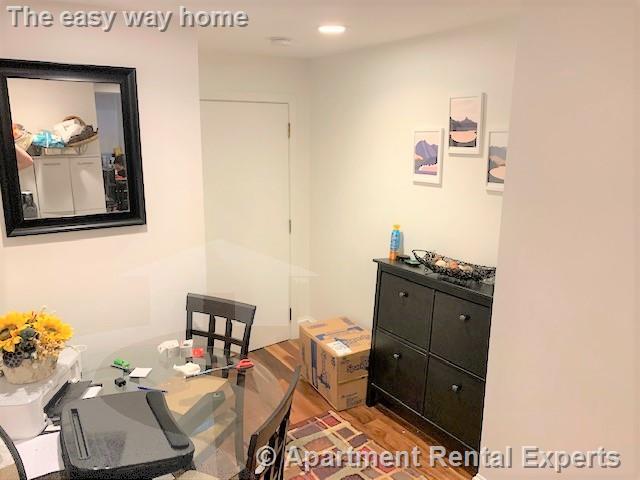 Building Photo - 38-40 Saint Botolph St Unit #B4