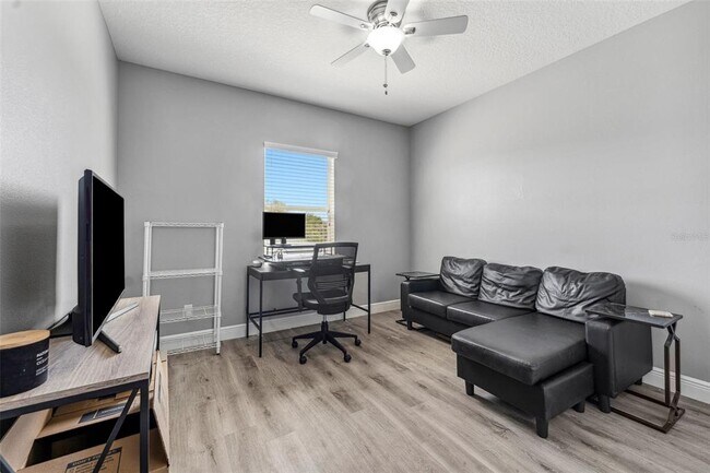 Building Photo - 6111 Hadley Commons Dr