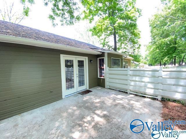Building Photo - 208 Evalyn St