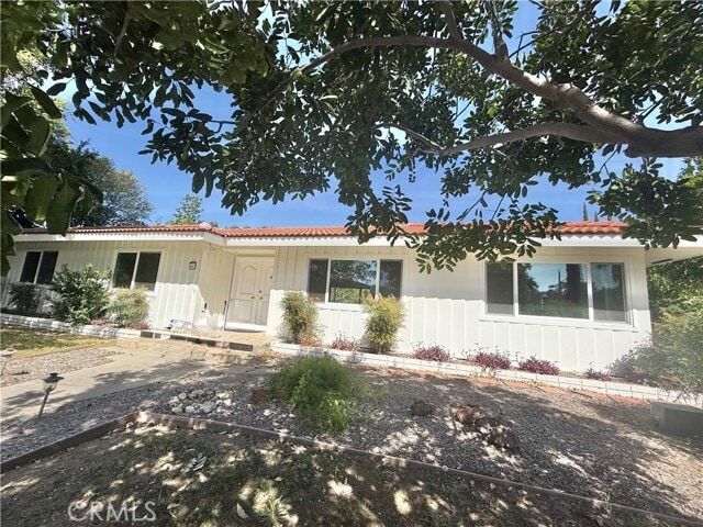 Building Photo - 61 E Orange Grove Ave