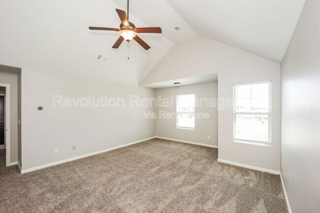 Building Photo - 116 Slate Dr