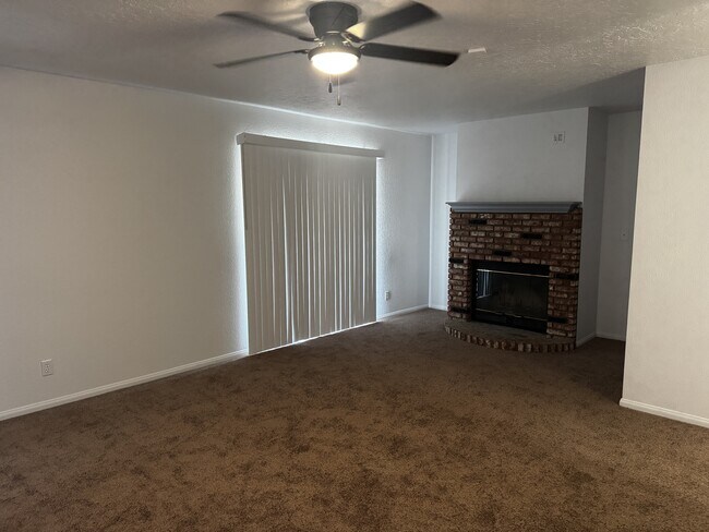 Building Photo - 9191 White Rd