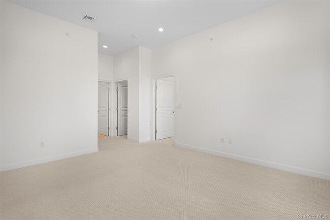 Building Photo - 178 Summer Cir