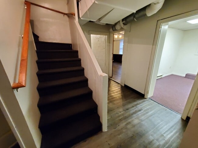 Building Photo - 277 Woodland Dr