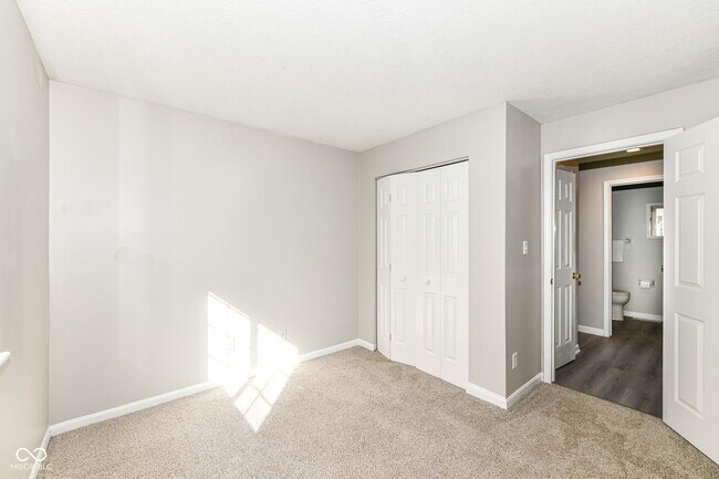 Building Photo - 8506 Friendship Ln