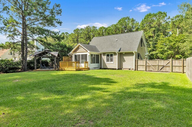 Building Photo - 117 Foster Creek Ct