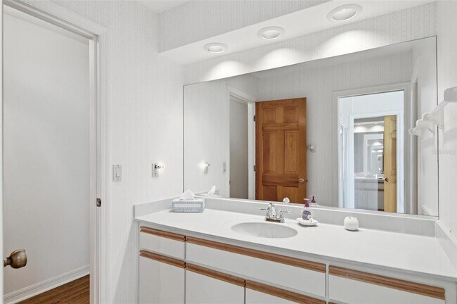 Building Photo - 24 Chippeway Ct