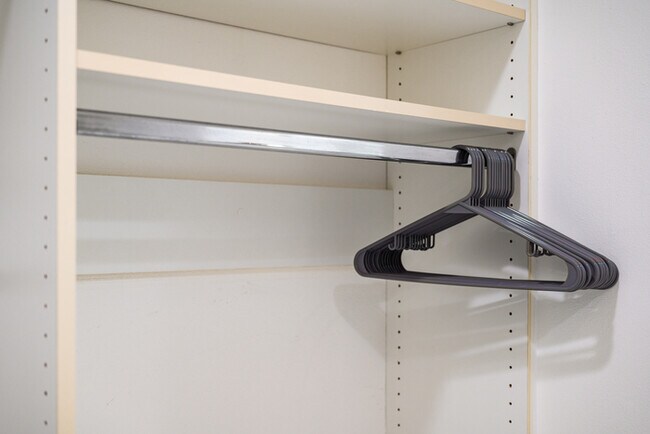 Building Photo - 11141 Limetree Dr