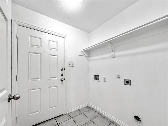 Building Photo - 1204 Lost Valley Dr