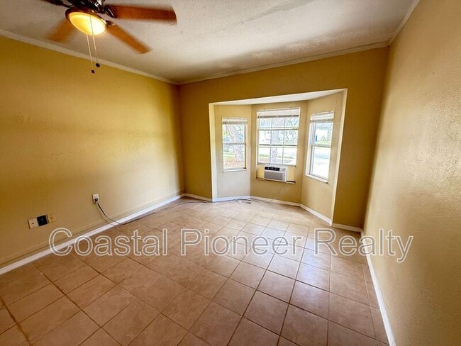 Building Photo - 1009 Marlene Dr