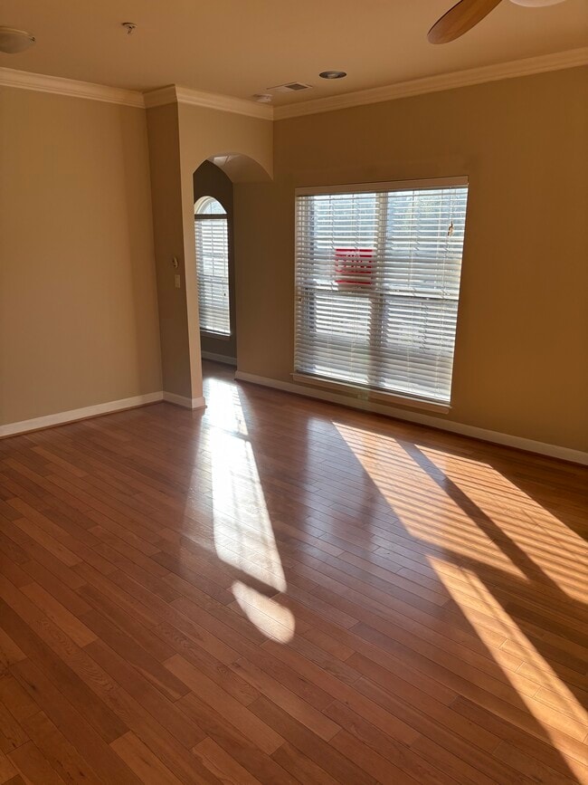 Building Photo - 2602 McKnight Crossing Ct