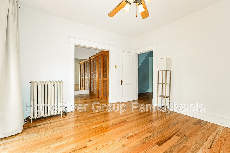 Building Photo - 3584 Beechwood Blvd