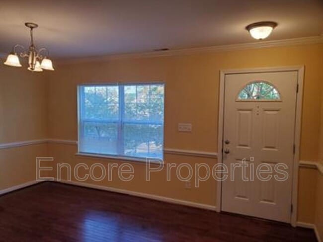 Building Photo - 4520 Shady Side Ln