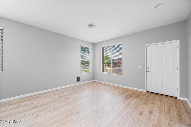 Building Photo - 9231 W Salter Dr