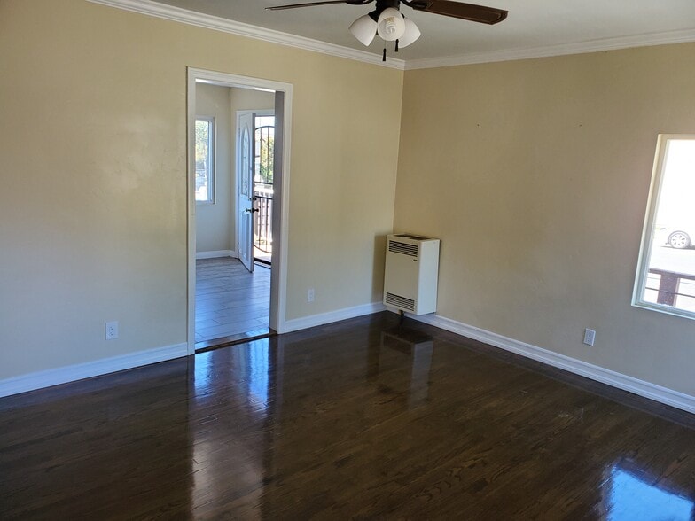 Entering Front Door Living Room - 421 N Ditmar St