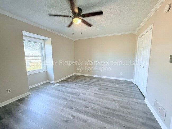 Building Photo - 3730 Old Flowery Branch Rd