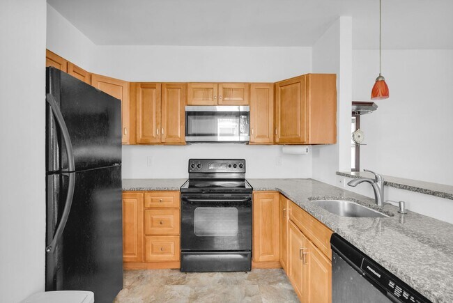 Building Photo - Spacious 3BR Allentown Gem – Comfort & Con...