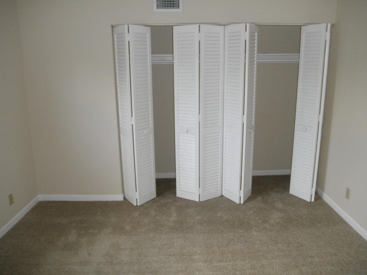 Building Photo - 1601 S Flagler Dr