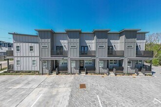 Building Photo - East Nashville Townhome for Lease