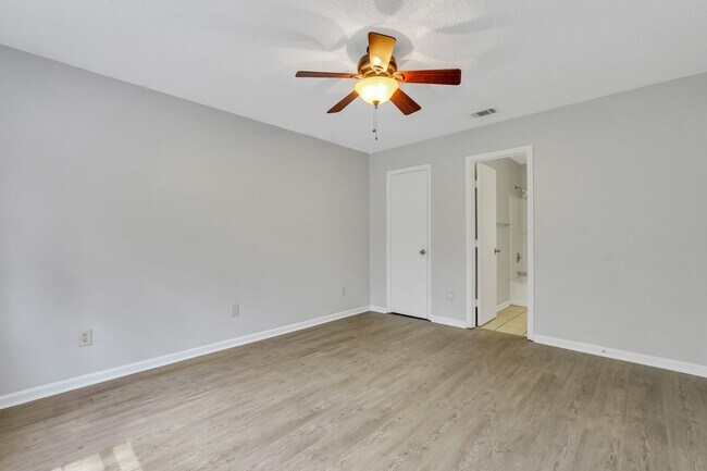 Building Photo - 734 Timber Ridge Trail