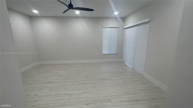 Building Photo - 3 br, 2 bath House - 8320 SW 142nd St