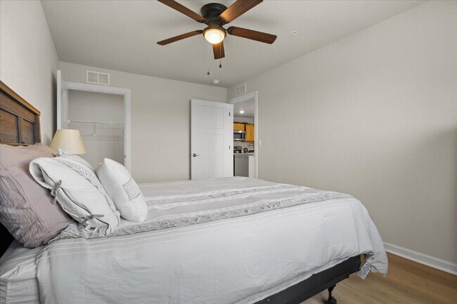 Building Photo - 260 Spanish Moss Cir