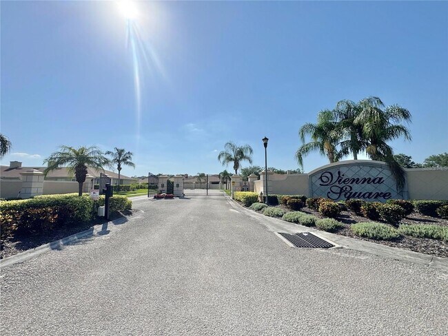 Building Photo - 1632 Linz Ct