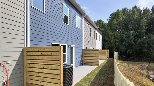 Building Photo - 85 Professional Pl