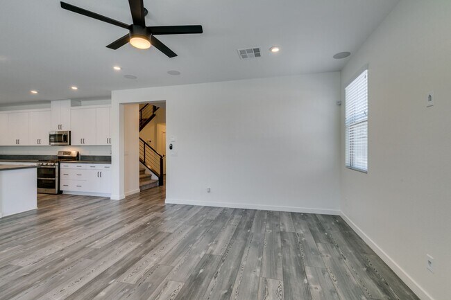 Building Photo - Spacious 4 Bedroom + Loft Tule Springs Home with Heated Pool & 3-Car Garage