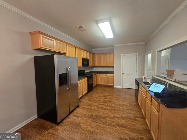 Building Photo - 1313 Stone Bay Dr SW