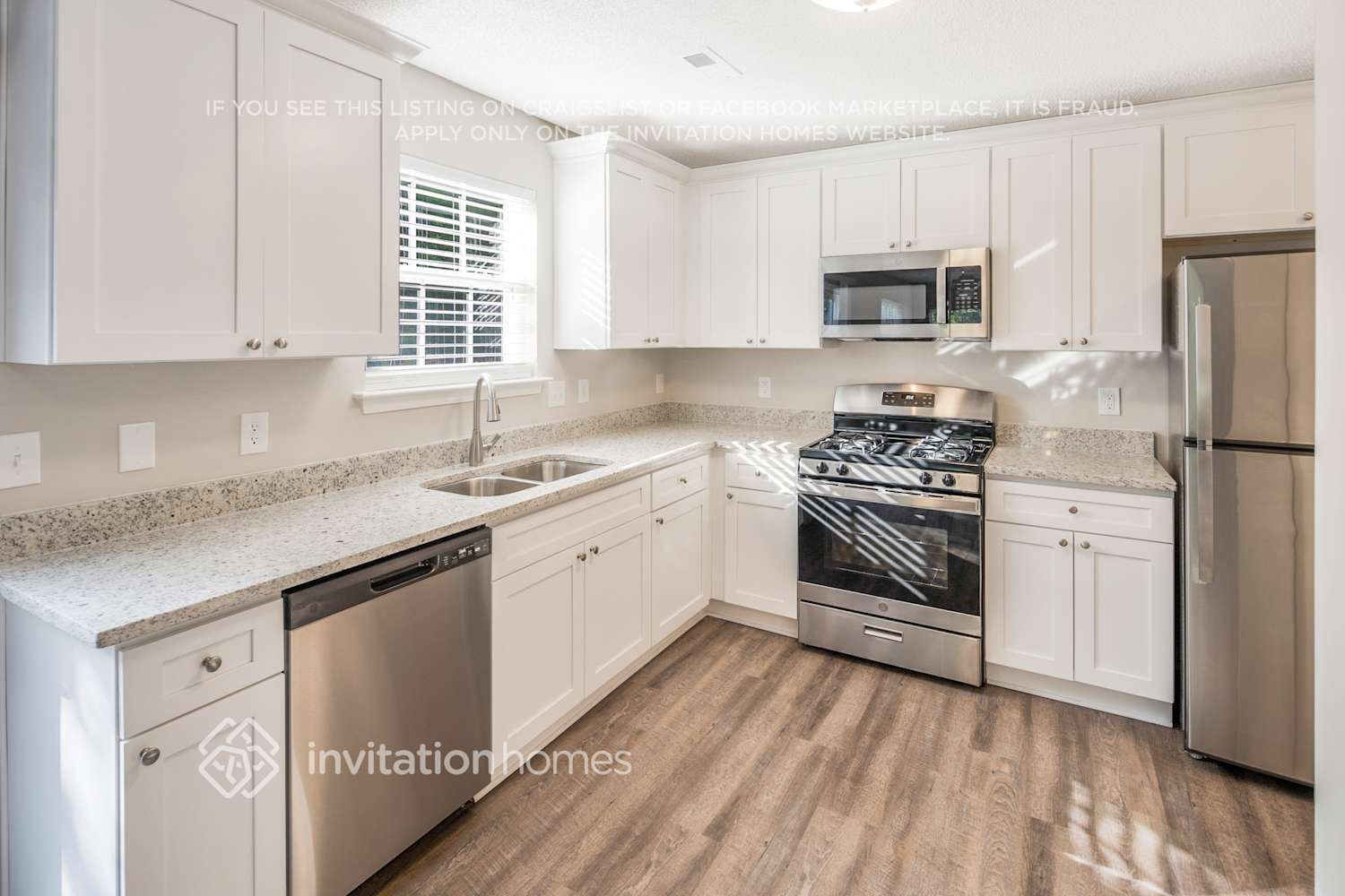 Building Photo - 1418 Highfield Ct