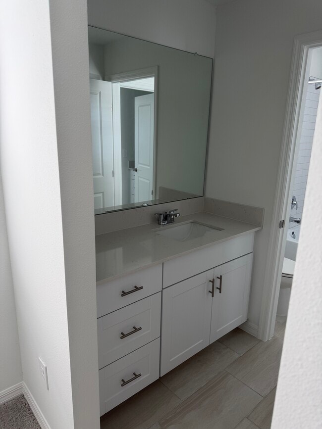 Building Photo - 10837 Littleton Isle Dr