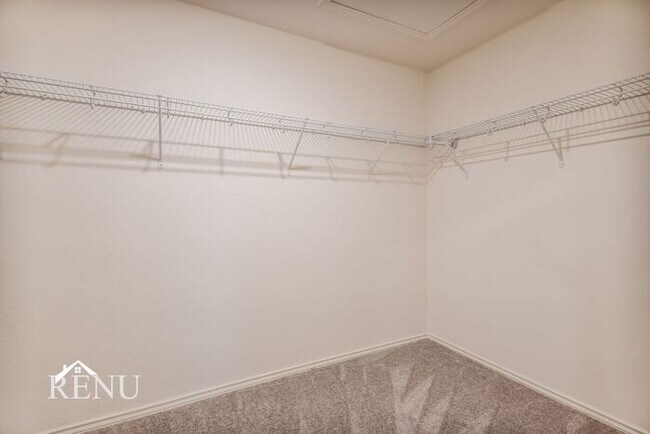 Building Photo - 5058 Firefly Hls