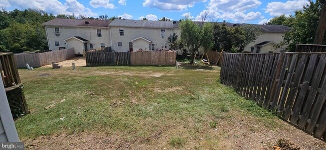 Building Photo - 103 Little River Dr