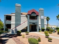 Building Photo - Charming 1-Bedroom Condo in the Heart of S...