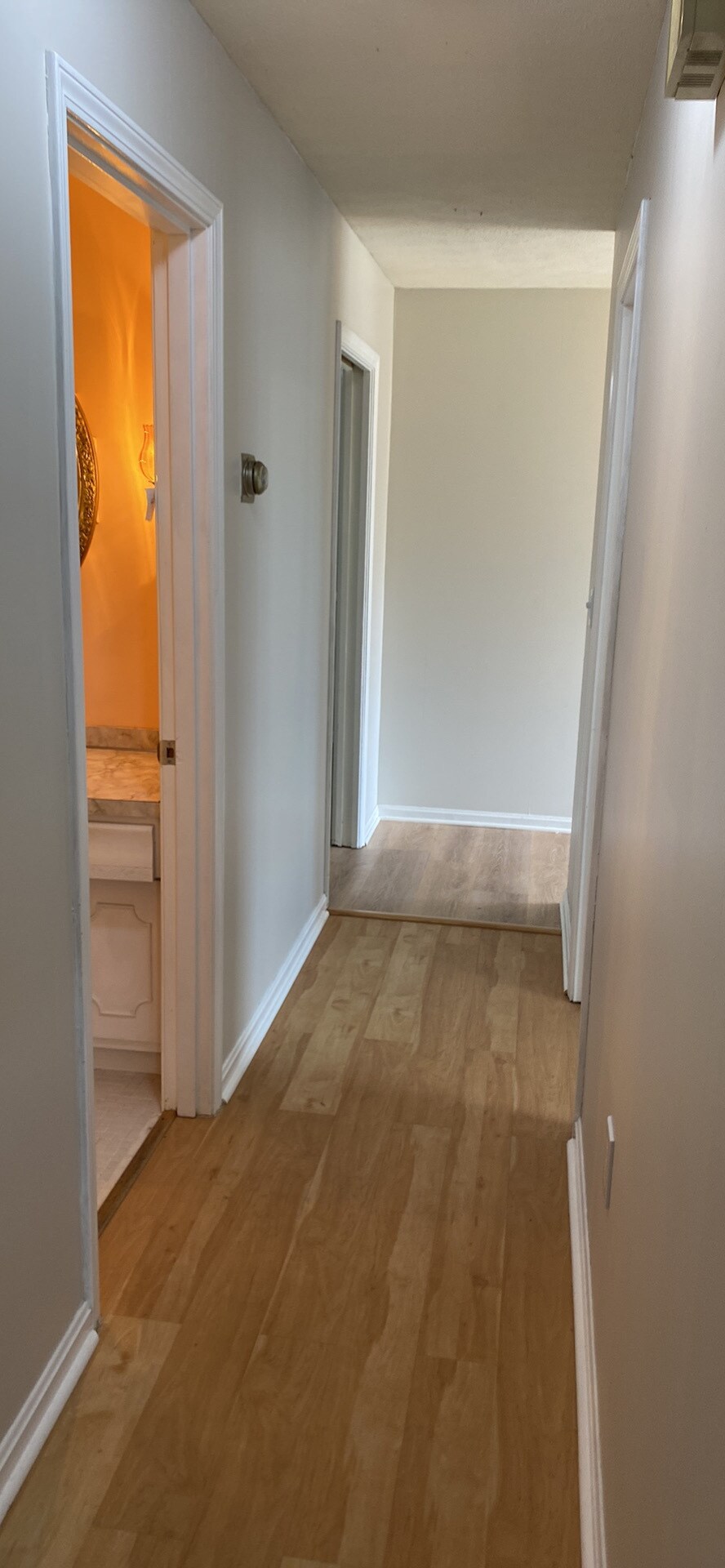 Building Photo - 3113 Pomeroy Dr