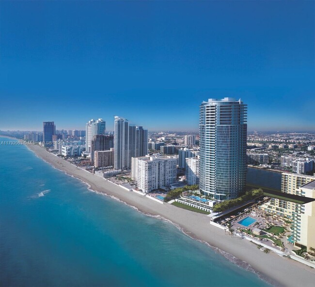 Building Photo - 2711 S Ocean Dr
