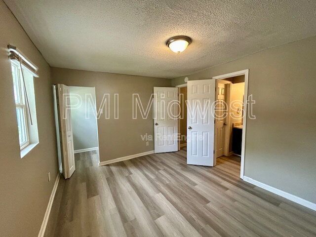 Building Photo - 1408 Holland St
