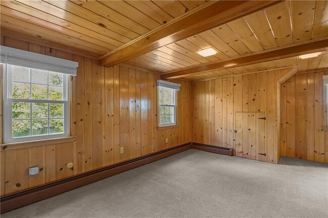 Building Photo - 155 Cedar Ave