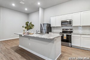 Building Photo - 197 Nespral Dr