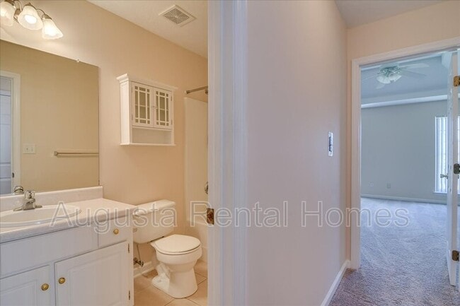 Building Photo - 1904 Long Creek Falls