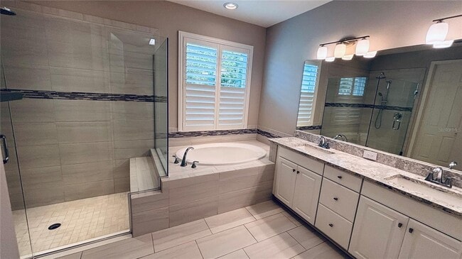 Building Photo - 5761 Groundsel Cir