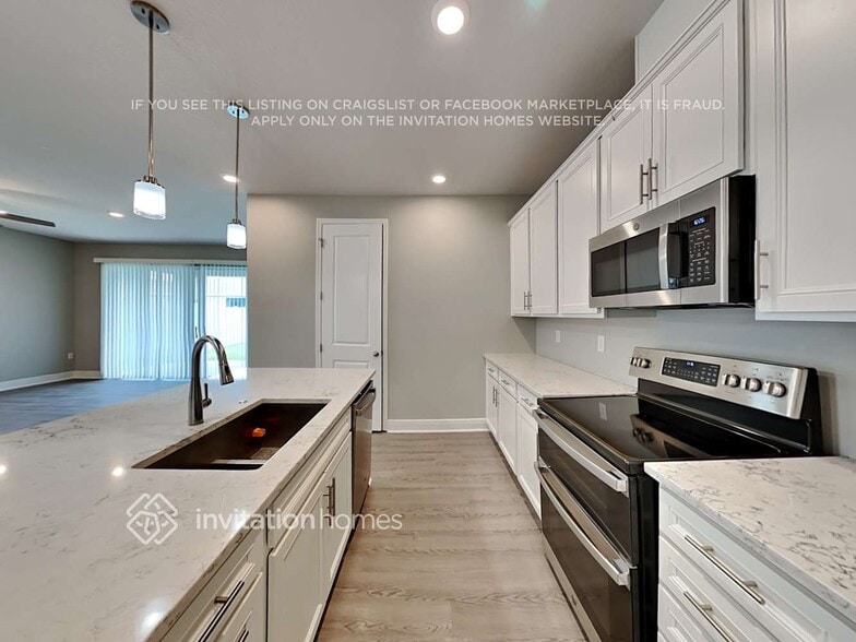 Building Photo - 5436 Arlington River Dr.